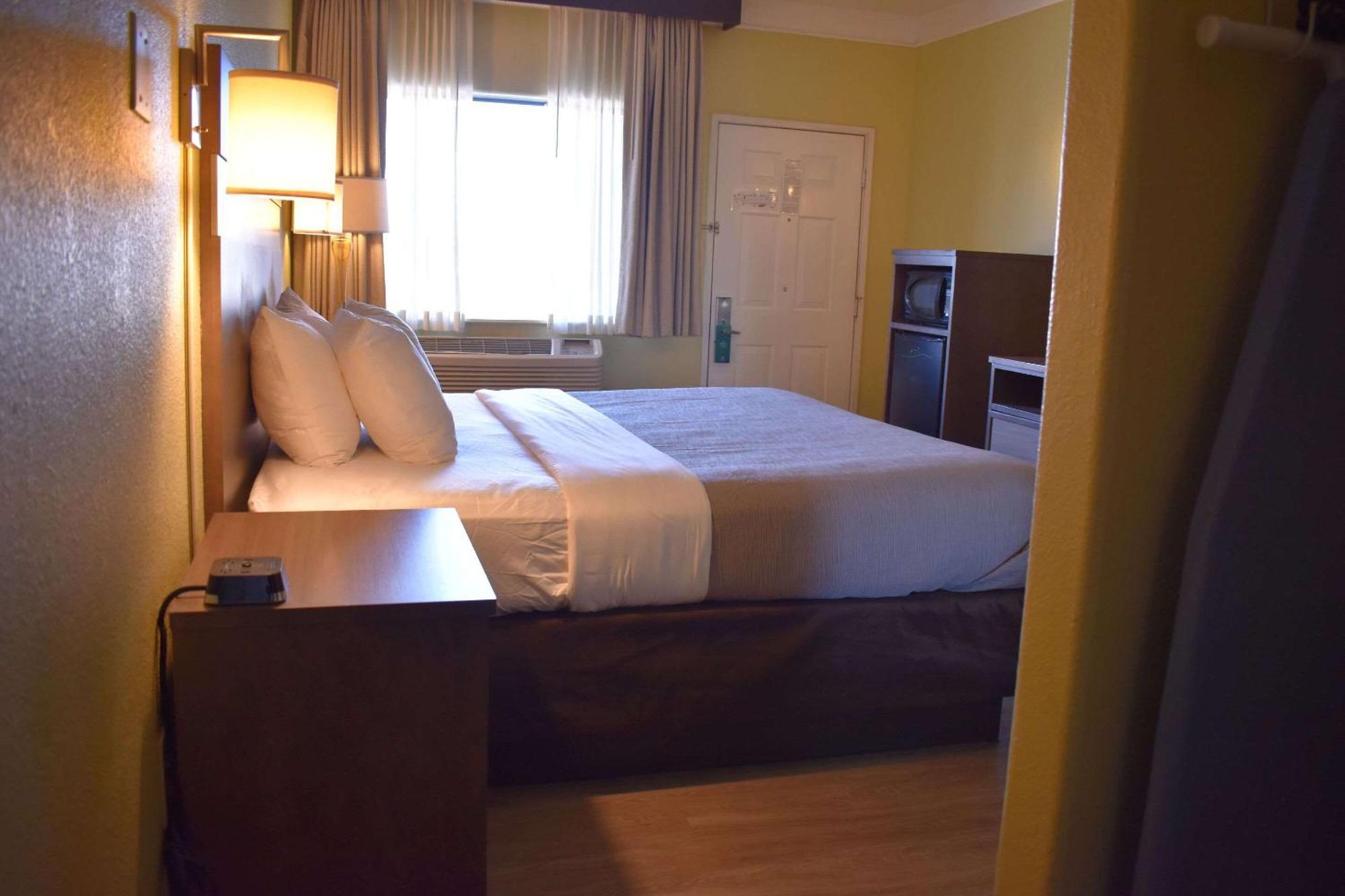 Quality Inn & Suites Gallup I-40 Exit 20 Eksteriør bilde